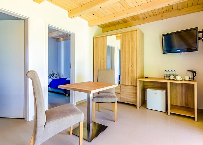 Zrodlo Raduni Tatil parkı